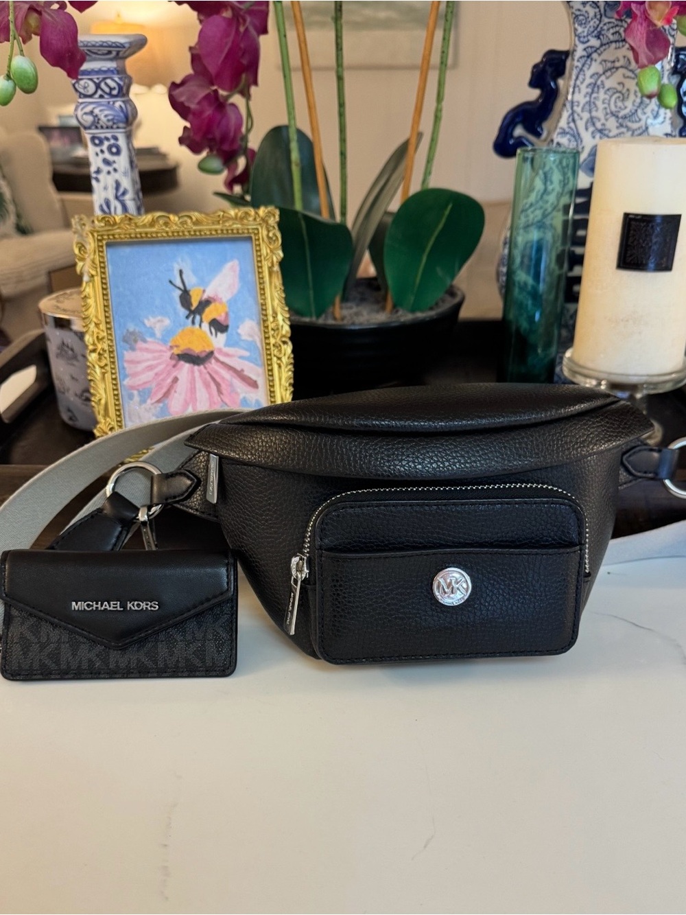 🖤 MICHEAL KORS BLACK LEATHER MAISIE 2 AND 1 SLING PACK BELT BAG!🖤🖤